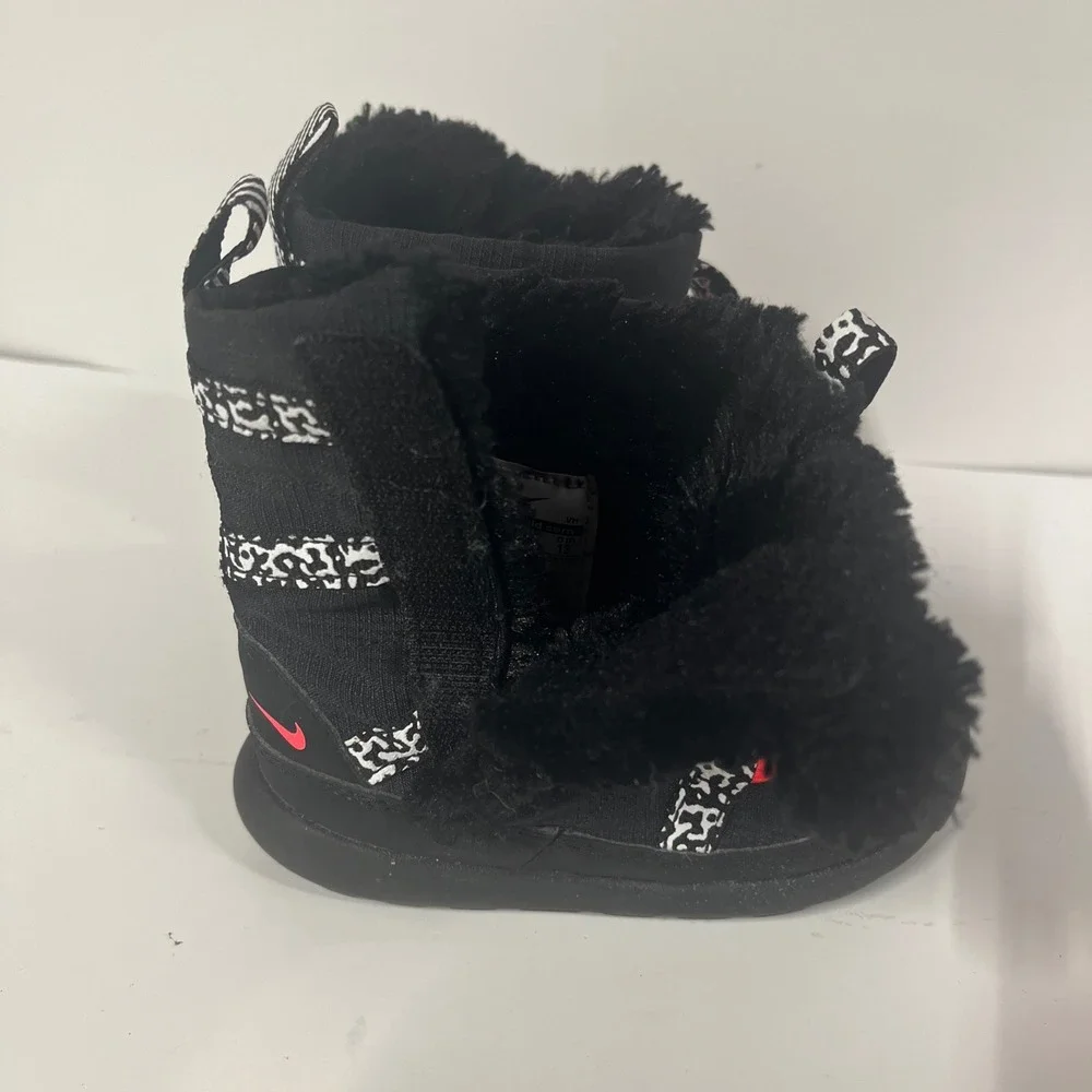 Nike Kids‎ Snow Boots Black Faux Fur Toddler Size 6C Winter